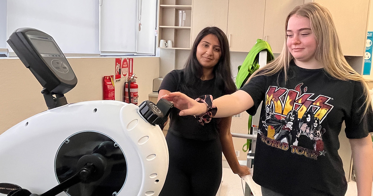 Allied-health-students4.jpg