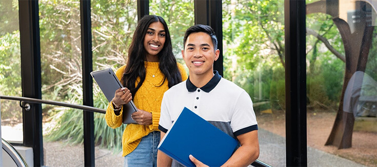 Course guide banner: CIT students at Woden campus